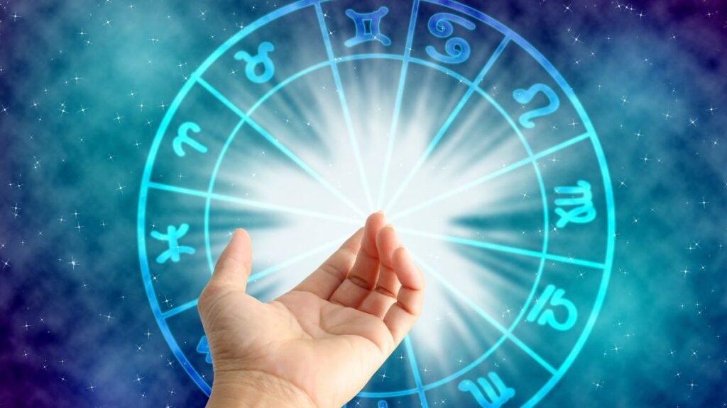 Online Astrologer In Church Gate -Indian Pandit